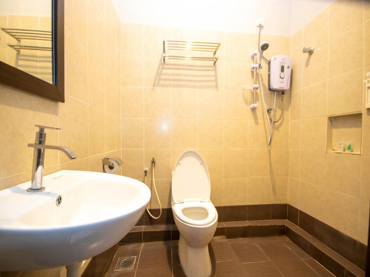 Jq Bl Hotel, Ипох Екстериор снимка